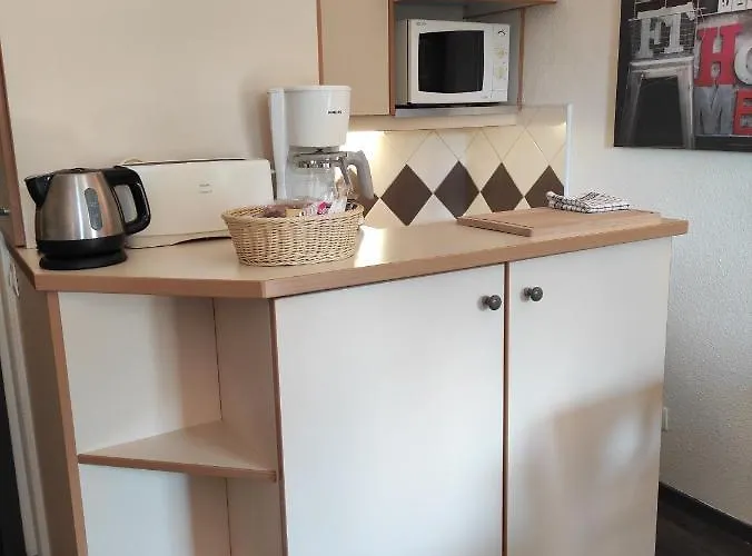 Les Palmiers Apartment *